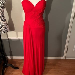 COLORS DRESS~BRIGHT RED GOWN SIZE 8